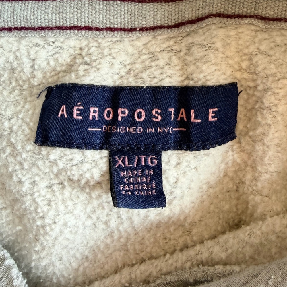 Aeropostale Light Gray Tiger Semi-Cropped Hoodie - Picture 5 of 5